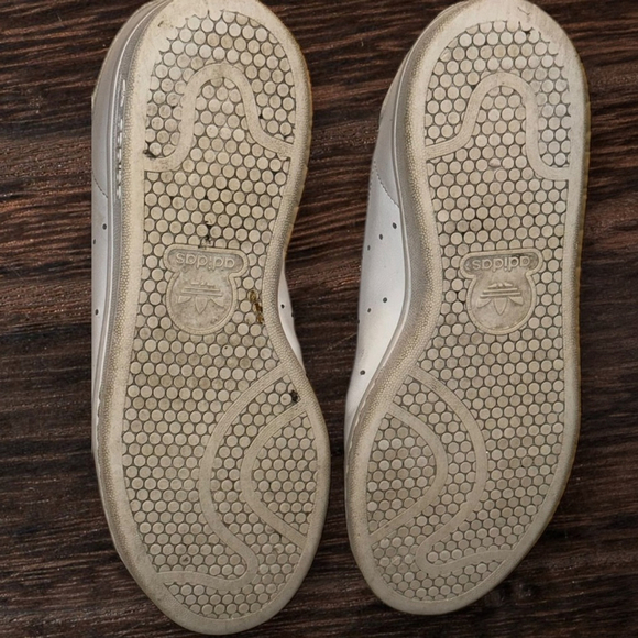 ADIDAS Stan Smith White and Gold - Picture 11 of 11